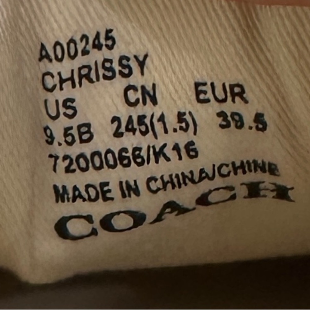 Coach Chrissy Signature Slip-On Sneakers Women’s 9.5 Athletic Fashion Shoes - Picture 14 of 16